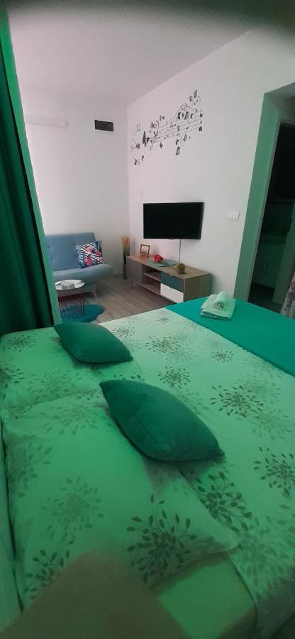 Lennida Studio Apartman With Free Parking Kavran Exteriör bild