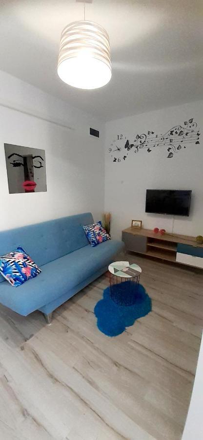 Lennida Studio Apartman With Free Parking Kavran Exteriör bild