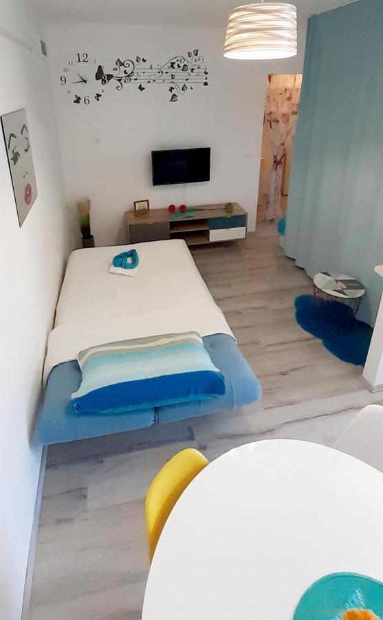 Lennida Studio Apartman With Free Parking Kavran Exteriör bild